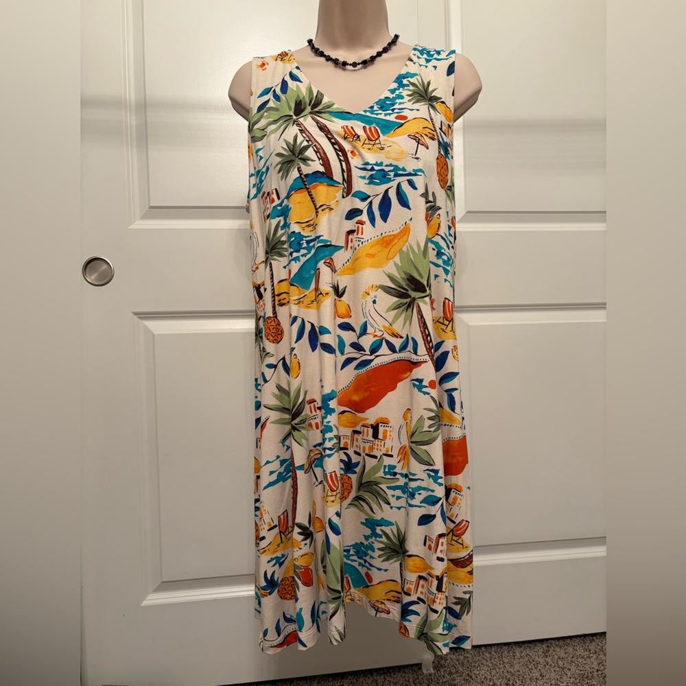Tropical Print Swing Dress Size L. NEW WITH TAGS! - Picture 2 of 5